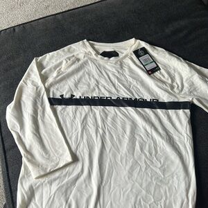NEW Under Armour Fitted 3/4 sleeve shirt